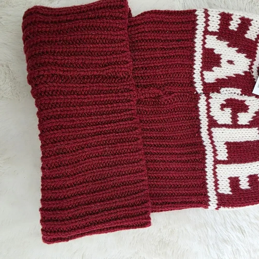 American Eagle Maroon White Pom Pom Beanie NWT Wool Blend Chunky Knit Winter Hat